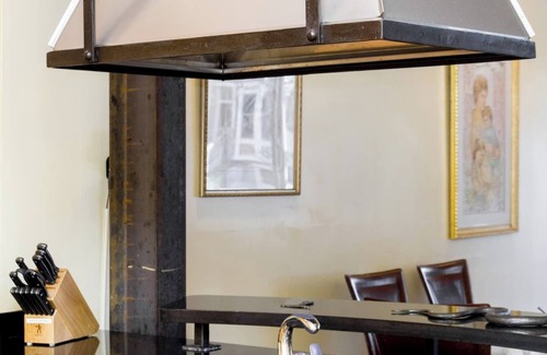 Potrero Hill Casa | Two Bedroom, Two Newly Renovated Bathrooms, Deck