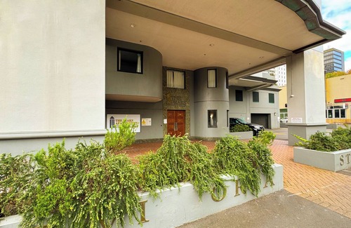 Auckland Central Business District Apartamento | Two bedrooms Condo with Skytower View