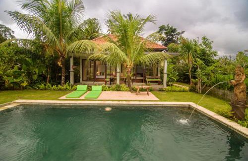 Kemenuh Villa | Two Bedrooms Villa Tirtam