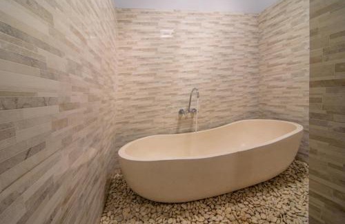 Kemenuh Villa | Two Bedrooms Villa Tirtam