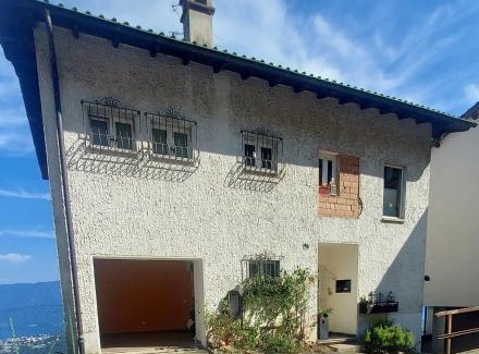 Cademario Apartamento | Two BIG entire apartments with stunning view