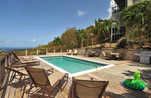Estate Pastory Apartamento | Two Birds - Condo w/ pool close to town!