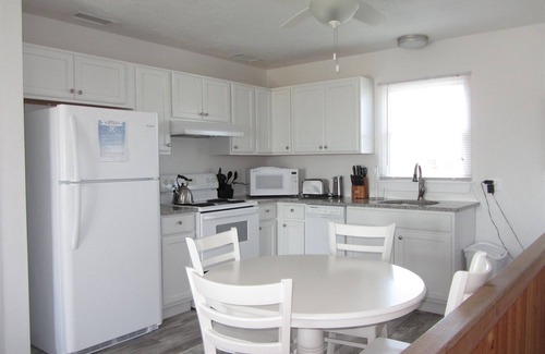 Ocean Isle Estates Casa | Two By The Sea-a 2 Bedroom Cottage by RedAwning