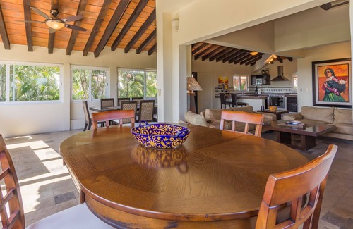 Bucerias Villa | Dos casas, dos piscinas, disfruta de las espectaculares vistas ...