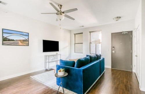 Music Row Apartamento | TWO CozySuites Spacious Music Row Condos with parking