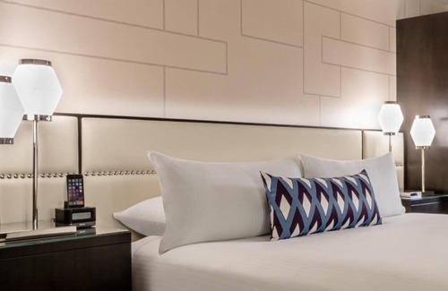Las Vegas Hotel | Two Full Room at a Hotel