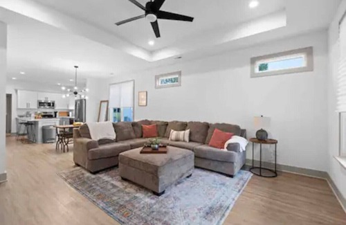 Chattanooga Casa | Two homes downtown!