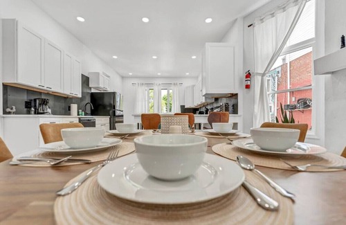 Lakeview Apartamento | Two Level Apt: Dtwn Buffalo