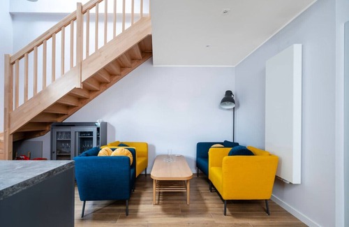 Lodz Apartamento | Two Levels Spacious Apt - 116m², Four Bedrooms - by Rentujemy