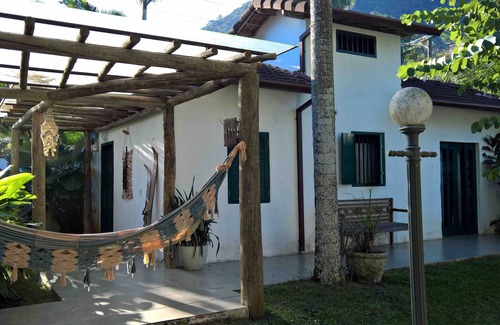 Toque Toque Casa | ¡Dos lotes! Privacidad y pie en la arena en la costa norte de São Paulo