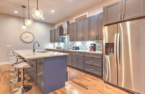 Berry Hill Casa | Two Luxe Homes - Great for large groups! 26 beds!