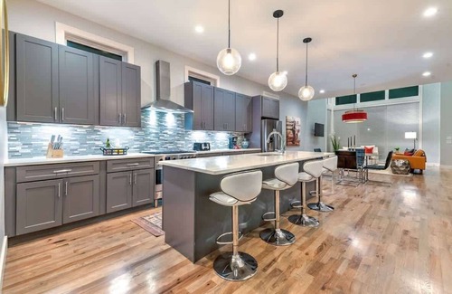 Berry Hill Casa | Two Luxe Homes - Great for large groups! 26 beds!