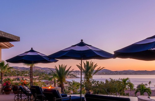 Palmilla Villa | Two Neighboring Villas w Chef & Butler in Villas Del Mar, Swimmable Beach!