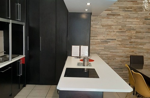Windhoek Apartamento | Dos habitaciones normales.