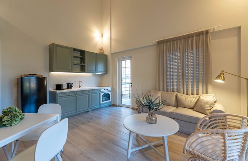 Psathopirgos Apartamento | Two Olive Trees - "Olive" Apartment - 2 bedrooms - Sea View