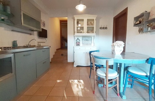 Perugia Apartamento | Two-room apartment in Vestricciano Genna with private garden