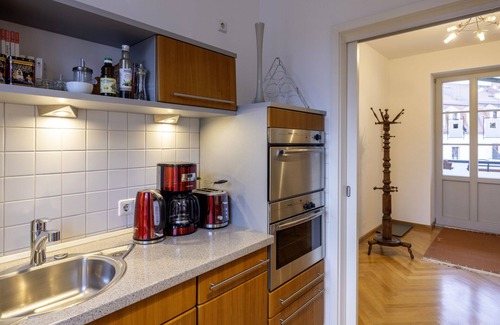 Innere Neustadt Apartamento | Alquiler-Exclusivo-Baño Privado