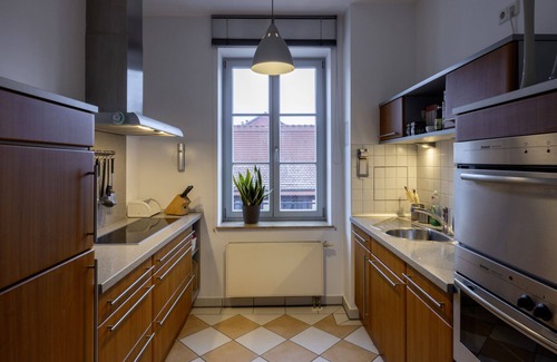 Innere Neustadt Apartamento | Alquiler-Exclusivo-Baño Privado