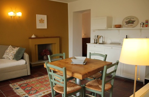 Torre Pellice Apartamento | Apartamento-Apartamento-Baño con ducha-Vista al Jardín-GIARDINO