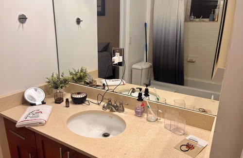 Riverside Park Apartamento | Two rooms with private bathroom in shared house