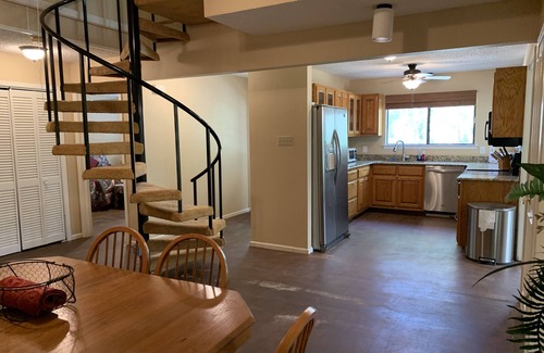 Brackettville Casa | Two story home with Las Moras Creek views