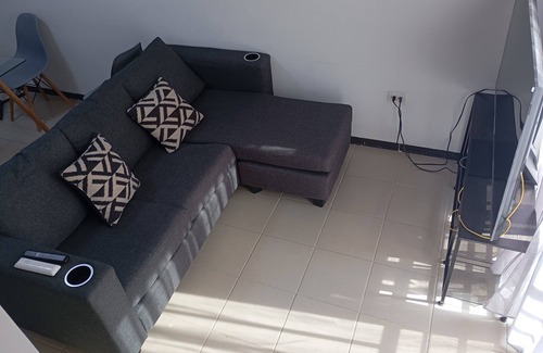 Apodaca Casa | Casa dos pisos