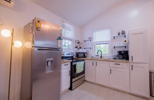 Caye Caulker Apartamento | Two story house with king size bed in beautiful Caye Caulker