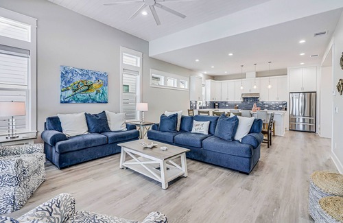 Rockport Casa | Two-story private retreat
