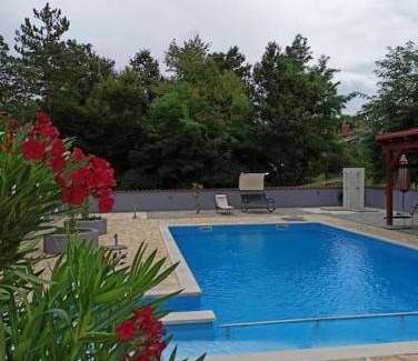 Potpican Apartamento | two studio apartmans whit big pool