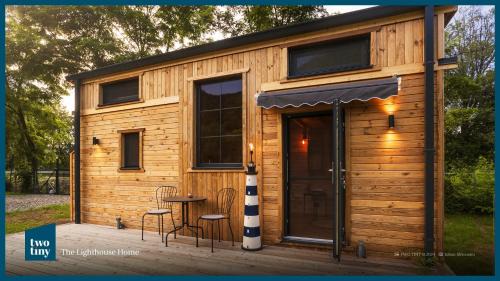 Viisoara Casa | Two Tiny Houses