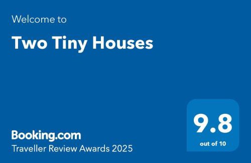 Viisoara Casa | Two Tiny Houses
