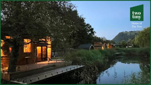 Viisoara Casa | Two Tiny Houses