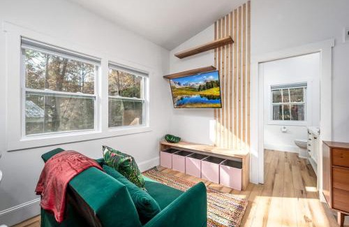 Bynum Casa | Two Tree Houses - Galaxy & Full Bloom