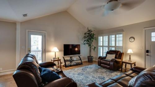 Savannah Casa | Two Units w Private Pool - Refresh at Rivermist