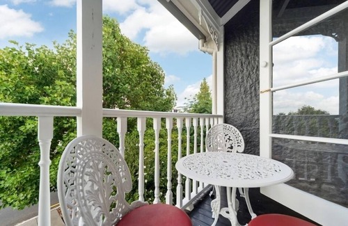 Grey Lynn Apartamento | Two Up - Villa-Level 2-Interior City-Gray Lynn