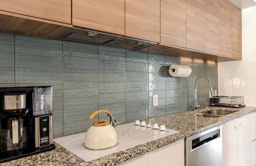 Gillespie Park Casa | Two Villas for Big Groups: Pool, Hot Tub, Downtown