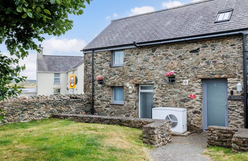 Ty Croes Cabaña | Ty Arthur - Un espacioso apartamento de 1 dormitorio en Aberffraw