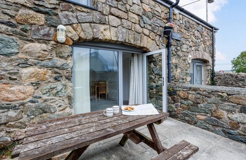 Ty Croes Cabaña | Ty Arthur - Un espacioso apartamento de 1 dormitorio en Aberffraw