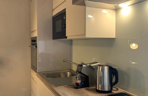 Tongwynlais Apartamento | Ty Carreg Fach Staycation Cottage Cardiff