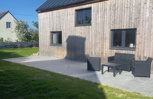 Plougrescant Chalet De Esquí | TY COZ PENN AR BED wooden house on the Plougrescant peninsula