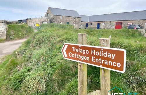 St Brides Casa | Ty Eithin - Rustic Cottage in St Davids