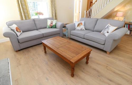 Pontypridd Casa | Ty Ffarm at Gellilwch
