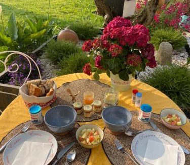 Clohars-Carnoet Cama Y Desayuno | Ty Glazu Doelan espace 60m2, Port& criques à pied, 2 chambres privées au 1er étage, SDB, WC séparé