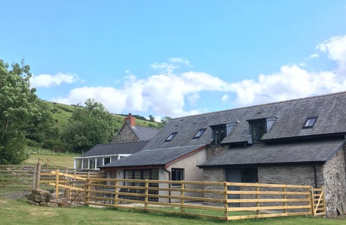 Brecon Cabaña | Ty Glo Cottage BreconBeacons Vistas rurales. 2 dormitorios 2 baños para 5 personas Wifi