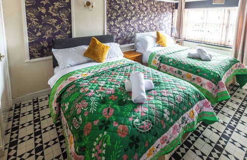 Bangor Hotel | Ty Glyndwr Hotel Bangor