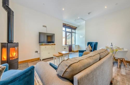 Lampeter Casa | Ty Gwair - Uk41512