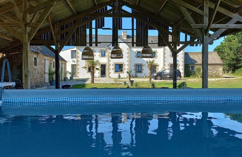 Berven Casa | Ty Koant - Farmhouse between land and sea