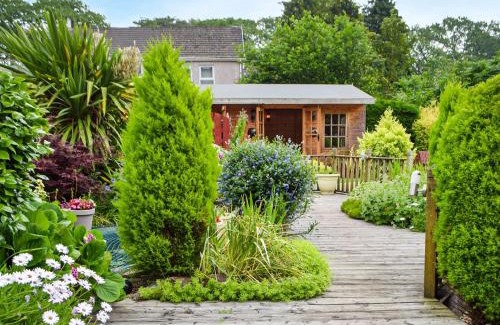 Llanelli Casa | Ty Lewis Cottage