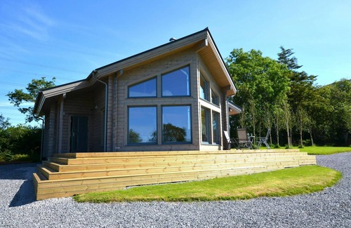 Llangynog Cabaña | Ty Log, Llansteffan - Dos Habitaciones Casa Rural, Capacidad 4