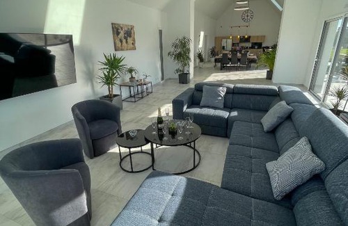 Ploudalmezeau Casa | TY MENEZ HEOL - Magnifique villa avec piscine